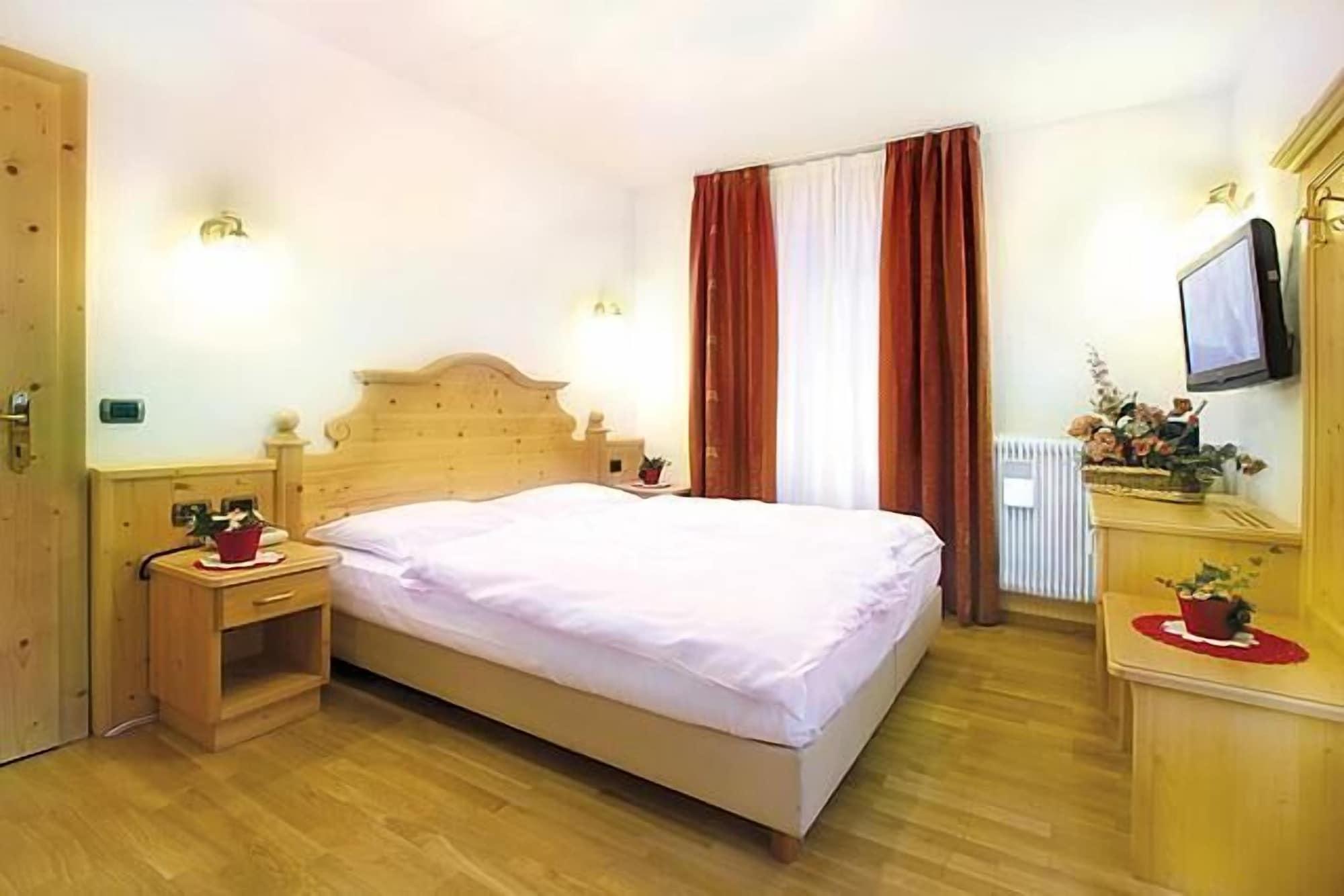 Hotel Il Caminetto Sport كنازاي المظهر الخارجي الصورة